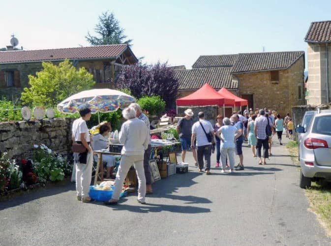 Puces-brocante le 3 juillet